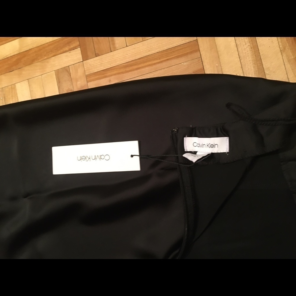 Calvin Klein Like satin maxi skirt nwt - Picture 3 of 7